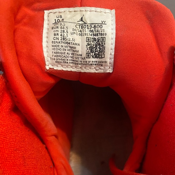 Nike Air Jordan 9 - Picture 6 of 6